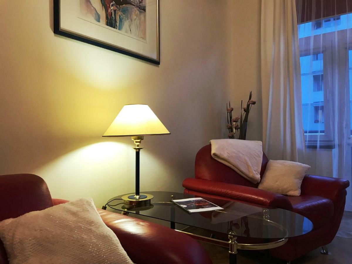 Ferienwohnung Apartament "Cleopatra 5" Przy Rynku Z Parkingiem, Faktury Vat Kielce Exterior foto